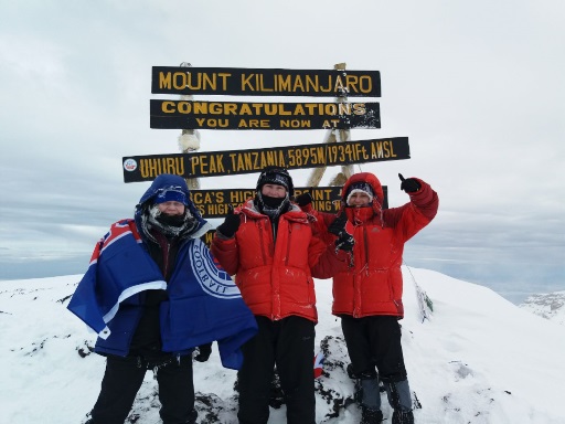 Kilimanjaro-climb-team-image-3.jpg
